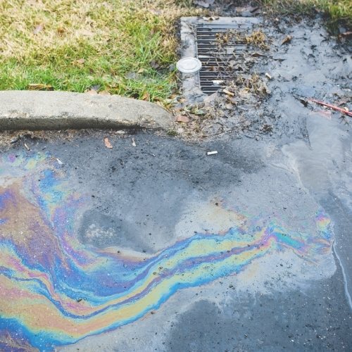 Effectively Dealing with Oil Spills